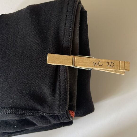 Lululemon Groove Reversible Pants - Picture 7 of 7